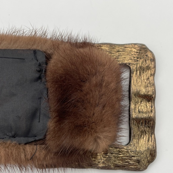 Genuine mink belt with beautiful gold buckle - Picture 4 of 6